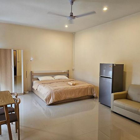 Skypearl Guesthouse & Pub Koh Tao Exterior photo