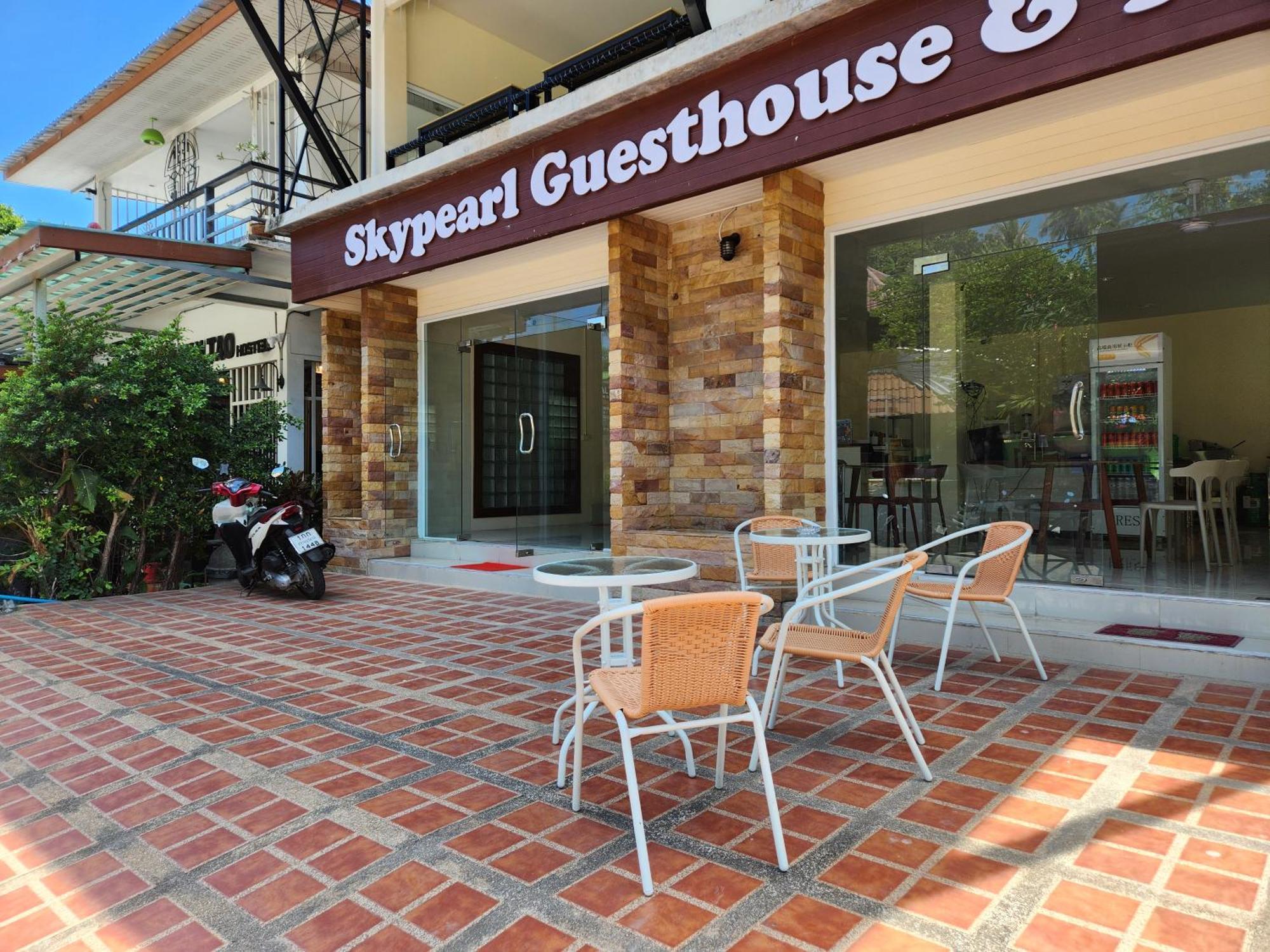 Skypearl Guesthouse & Pub Koh Tao Exterior photo