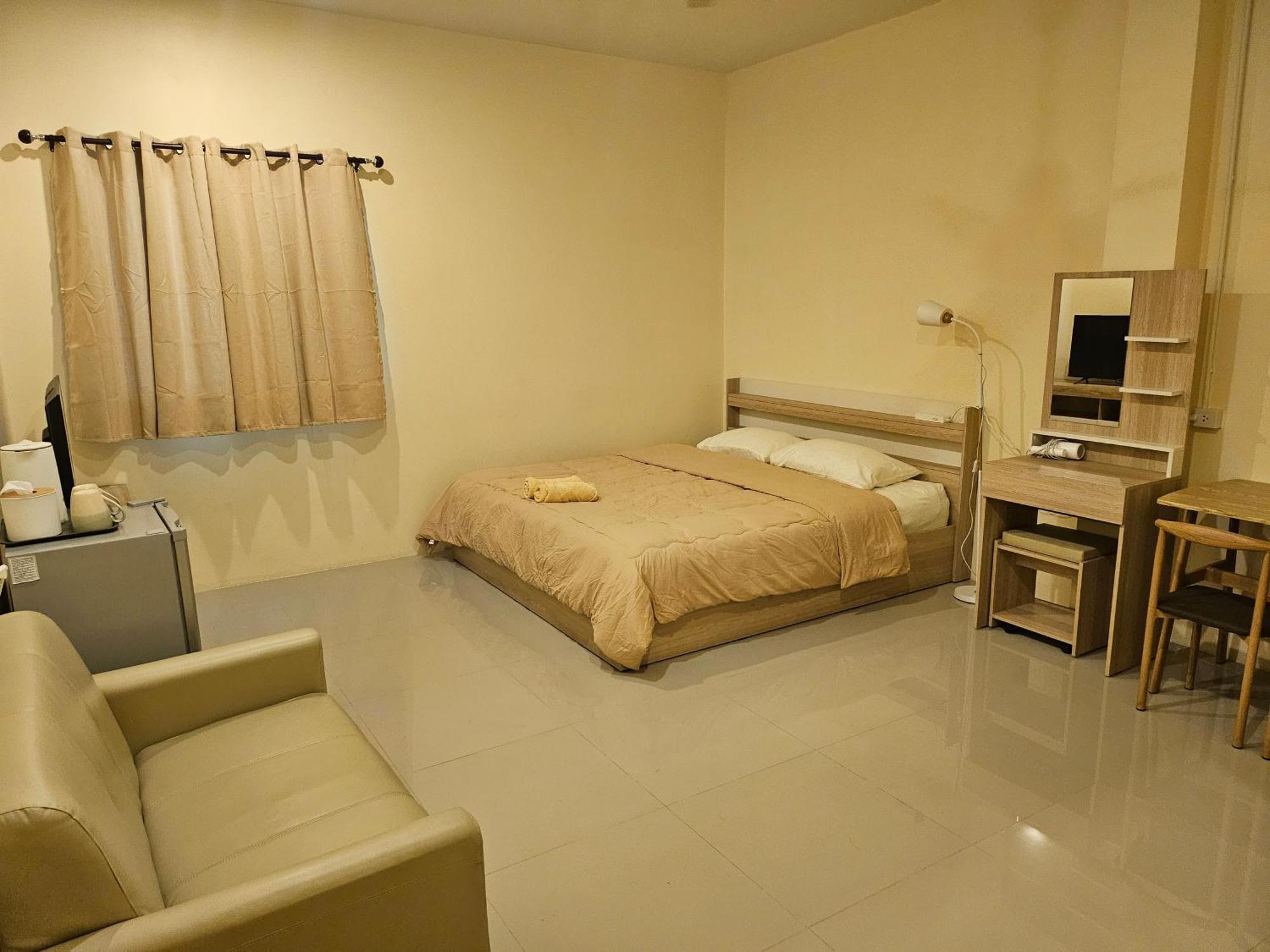 Skypearl Guesthouse & Pub Koh Tao Exterior photo